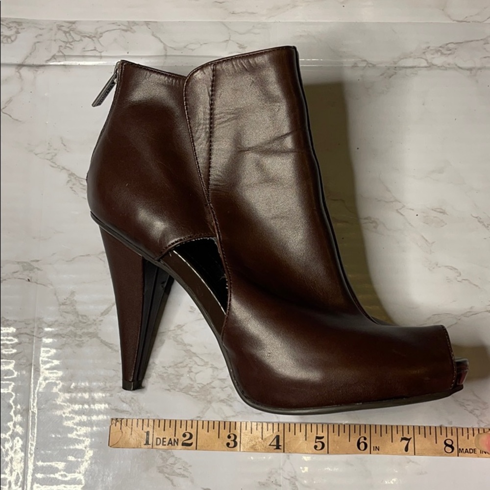Kenneth Cole Reaction - Ankle Booties - Picture 14 of 14